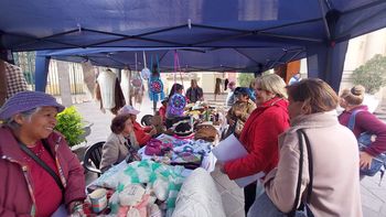 Feria y Trueque Manos Indígenas Feria y Trueque Manos Indígenas