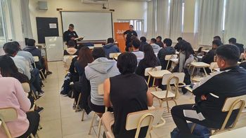 Inició el curso de arbitrajes de fútbol