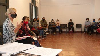 Millón  junto a los artesanos y las artesanas planifican las futuras acciones 