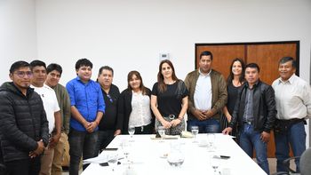 Trabajo articulado con comunidades originarias para fortalecer la educación en las regiones