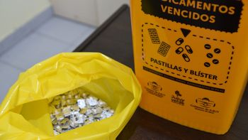 el correcto descarte de medicamentos vencidos, danados o en desuso evita perjuicios en la salud y en el ambiente