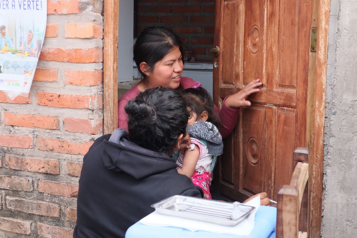 Se refuerza en Jujuy la vacunación de niñas y niños frente al sarampión Se refuerza en Jujuy la vacunación de niñas y niños frente al sarampión