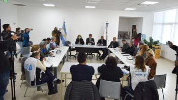 El gobierno propuso establecer el mínimo salarial docente en $200.000