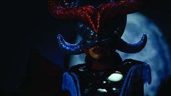 Cazzu vuelve a sus raíces con 