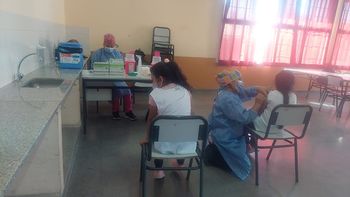 Avanza la vacunación en escuelas de capital e interior
