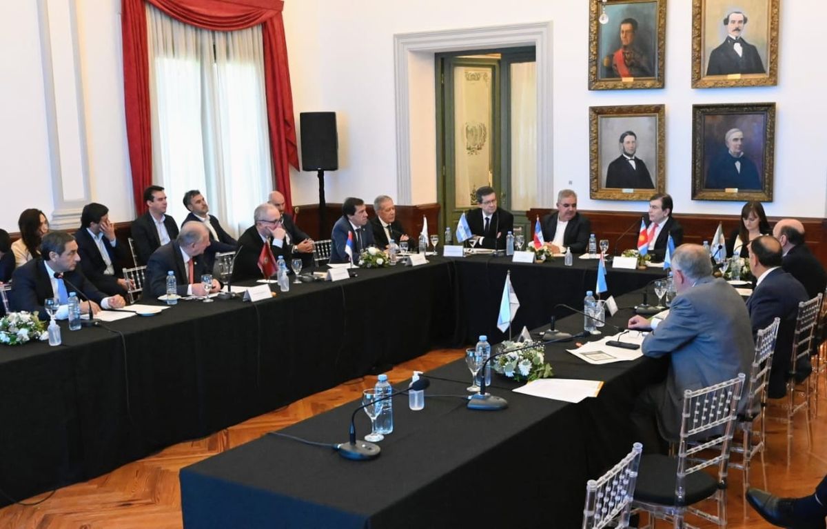 Santiago del Estero: Sadir participó de nueva cumbre de gobernadores del Norte Grande