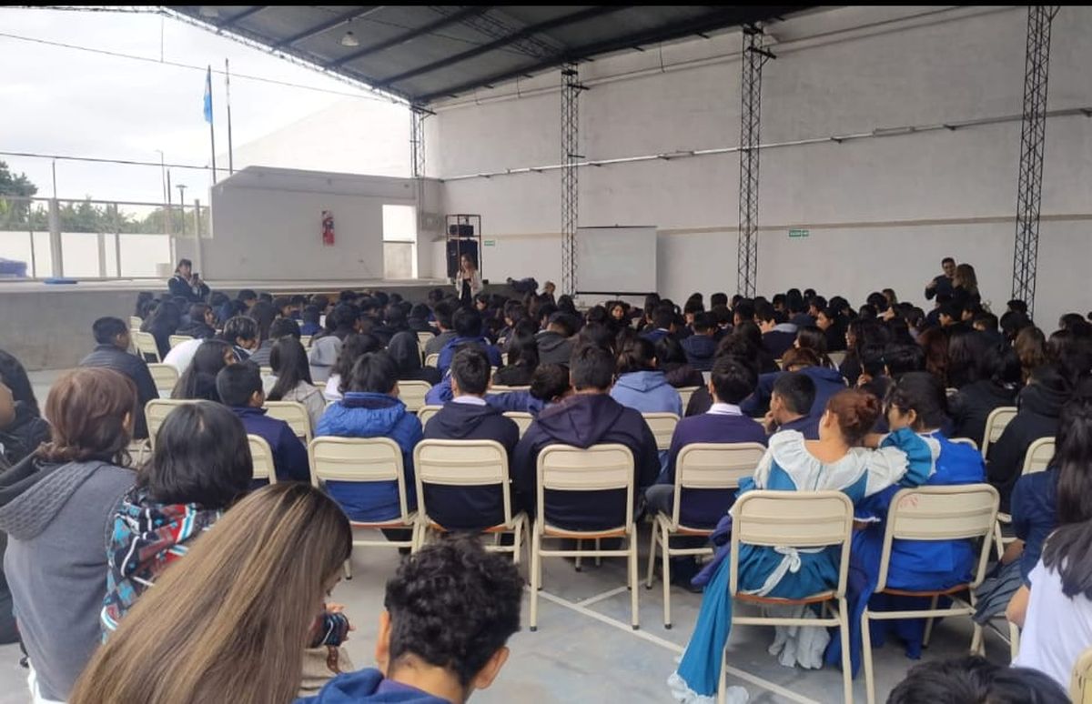 La Provincia refuerza el cuidado de las infancias y adolescencias en el ámbito educativo La Provincia refuerza el cuidado de las infancias y adolescencias en el ámbito educativo