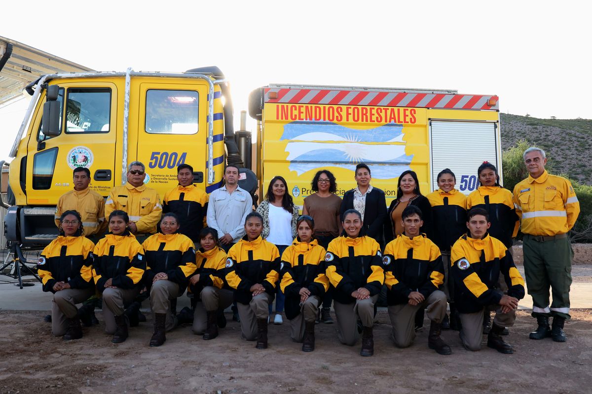 Morales inauguró una nueva Base de Incendios de Vegetación y Emergencias Ambientales