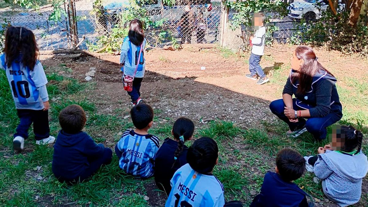 Continúan los talleres de Huertas Agroecológicas en escuelas de niveles inicial y primario Continúan los talleres de Huertas Agroecológicas en escuelas de niveles inicial y primario