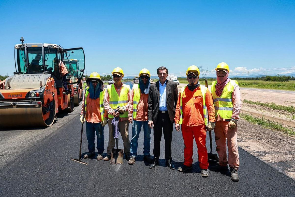 El gobernador Sadir recorrió los avances de las obras de la Ruta Nacional 34