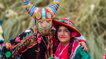 Cuando las comadres se juntan, el Carnaval ya está en marcha