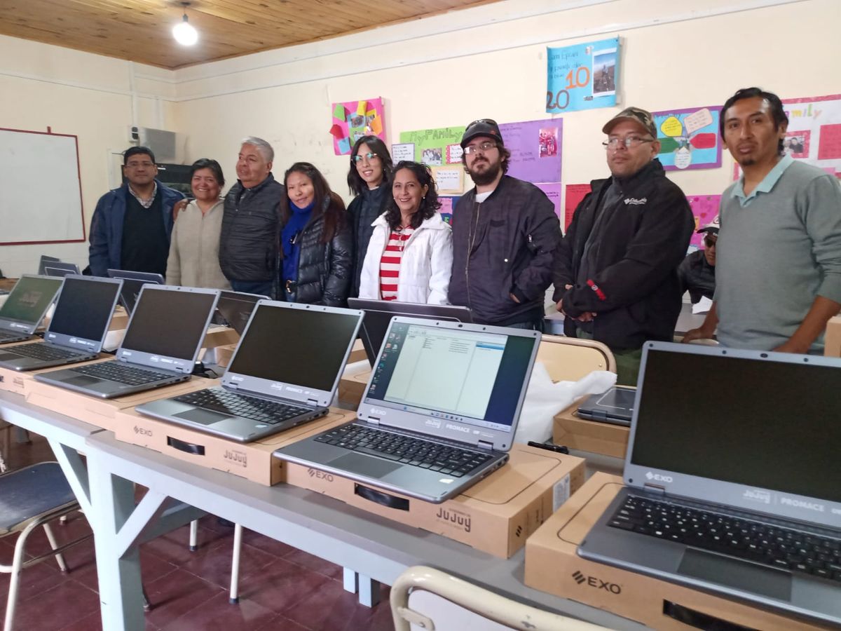 Equipamiento Tecnológico para instituciones educativas de Susques