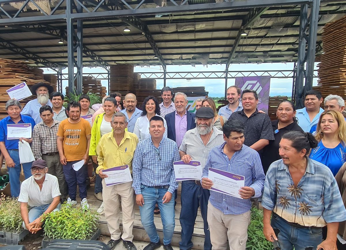 Emergencia: El Gobierno asiste a productores de las Yungas