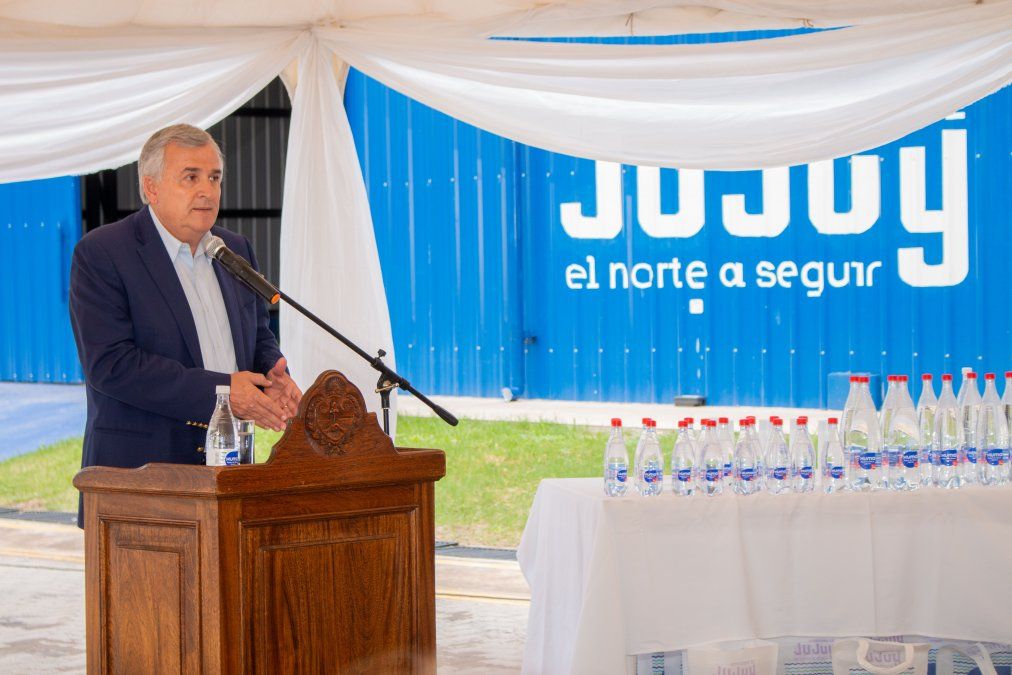 Morales inauguró la ampliación de la planta de Xuma para el procesamiento de agua gasificada y depósito de productos