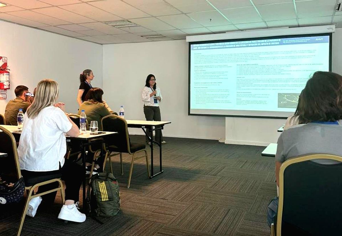 La EmpresaAgua Potable de Jujuy participó en el Programa de Formación en Gestiónde Recursos Hídricos - Jornada de Integración Federal La EmpresaAgua Potable de Jujuy participó en el Programa de Formación en Gestiónde Recursos Hídricos - Jornada de Integración Federal