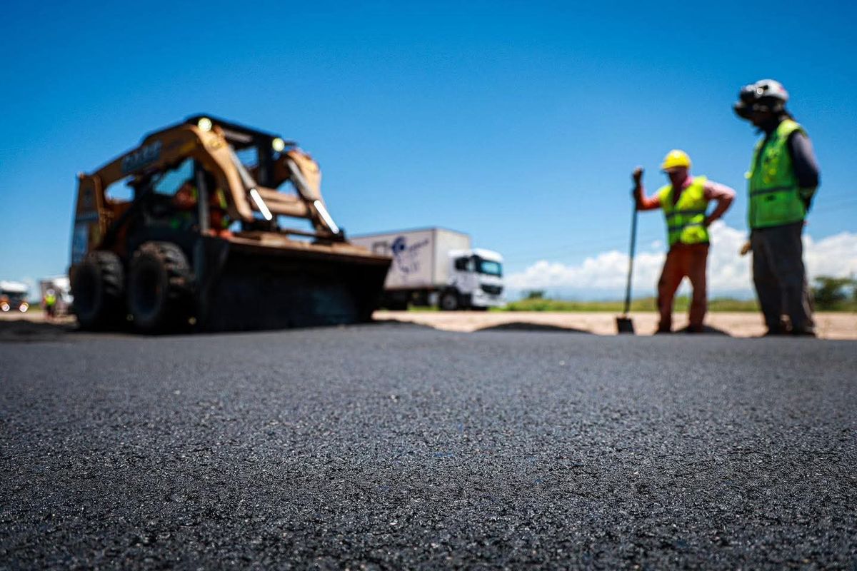 El gobernador Sadir recorrió los avances de las obras de la Ruta Nacional 34
