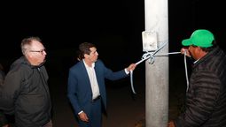 El gobernador Sadir inauguró obra de iluminación clave en Aguas Calientes