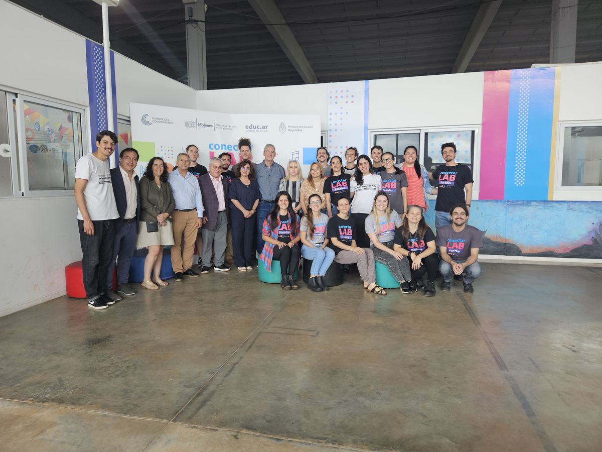 La Ministra Miriam Serrano se reunió con su par de Misiones y visitó espacios educativos innovadores
