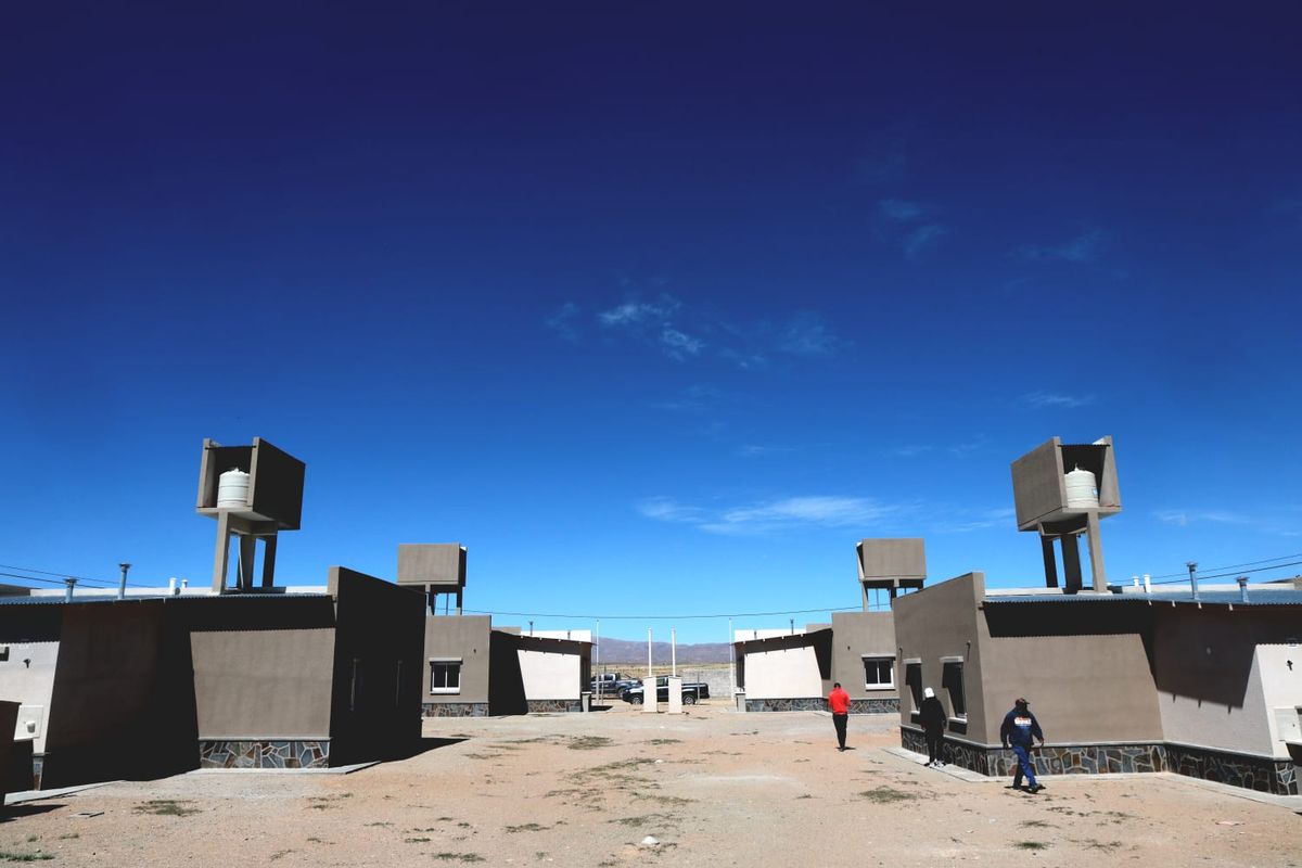 Sadir entregó viviendas en Puesto del Marqués