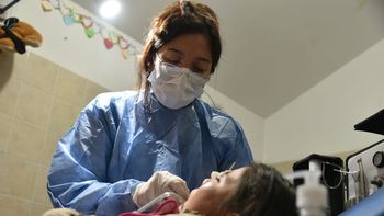 salud escolar: ninas y ninos afiliados al isj no pagaran coseguro en odontologia