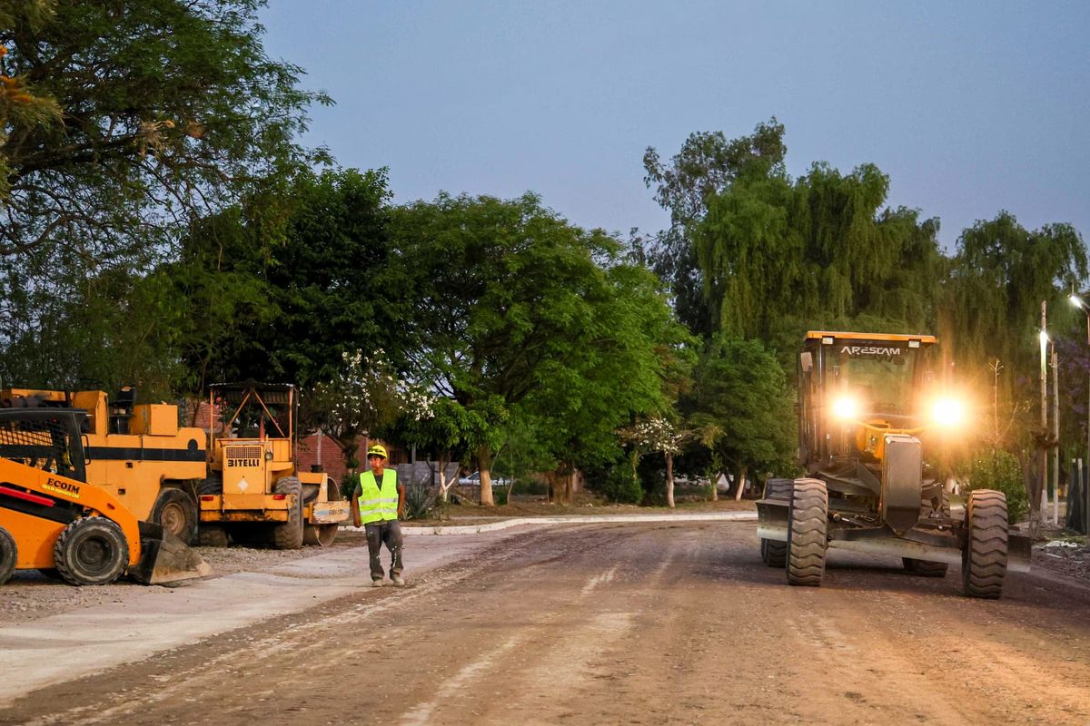 La Mendieta: Sadir destacó el avance de las obras sobre Ruta 56 La Mendieta: Sadir destacó el avance de las obras sobre Ruta 56