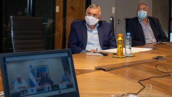 Gerardo Morales coordinó con Nación y las Provincias el operativo de vacunación