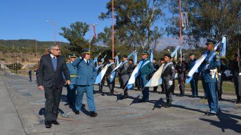 desfile por los 90° anos del servicio penitenciario de jujuy