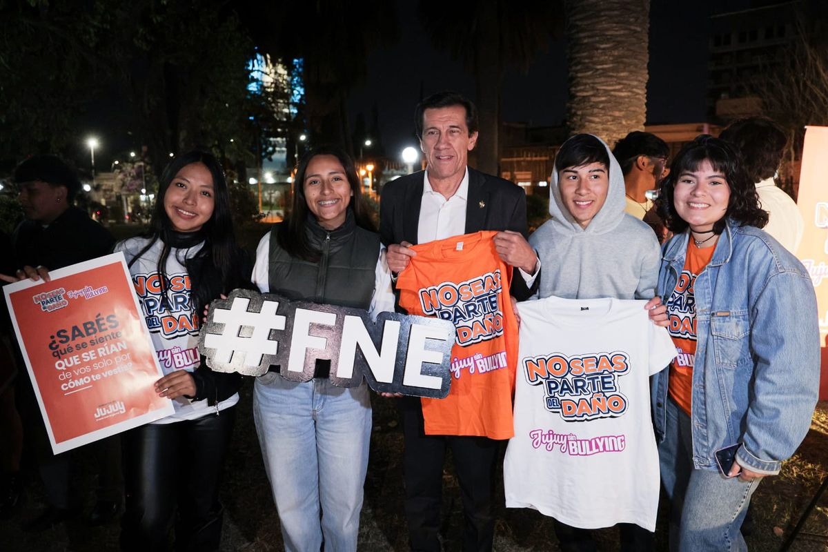 Sadir participó del lanzamiento de la campaña anti bullying No seas parte del daño Sadir participó del lanzamiento de la campaña anti bullying No seas parte del daño