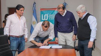 la compania de seguros de jujuy rubrico convenio con el circulo de periodistas deportivos de jujuy