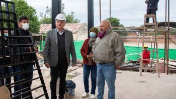recorrido de obra del gobernador morales en arrayanal