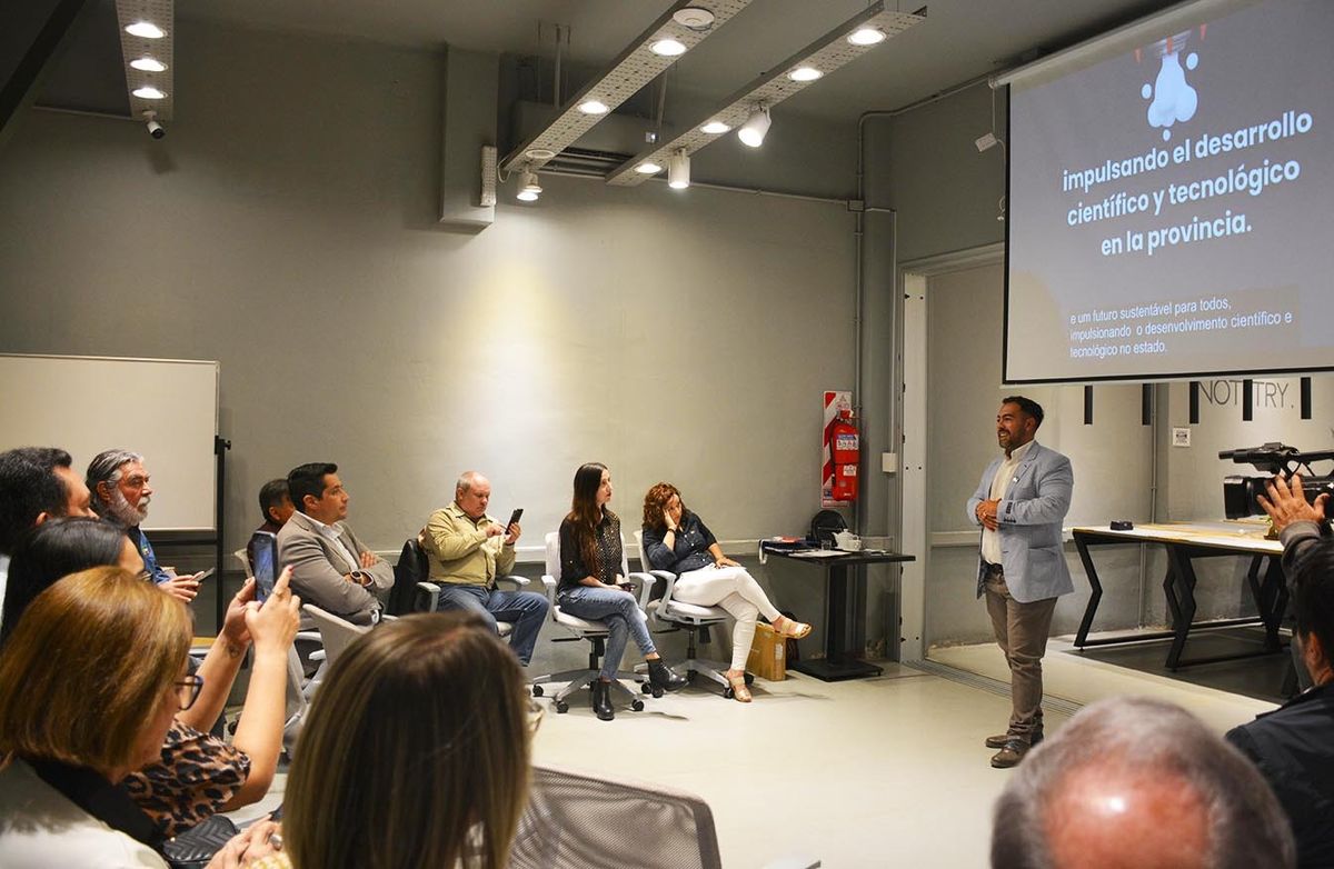 Corredor Bioceánico: firma de convenio para trabajar y desarrollar en conjunto el área de ciencia y tecnología a nivel regional