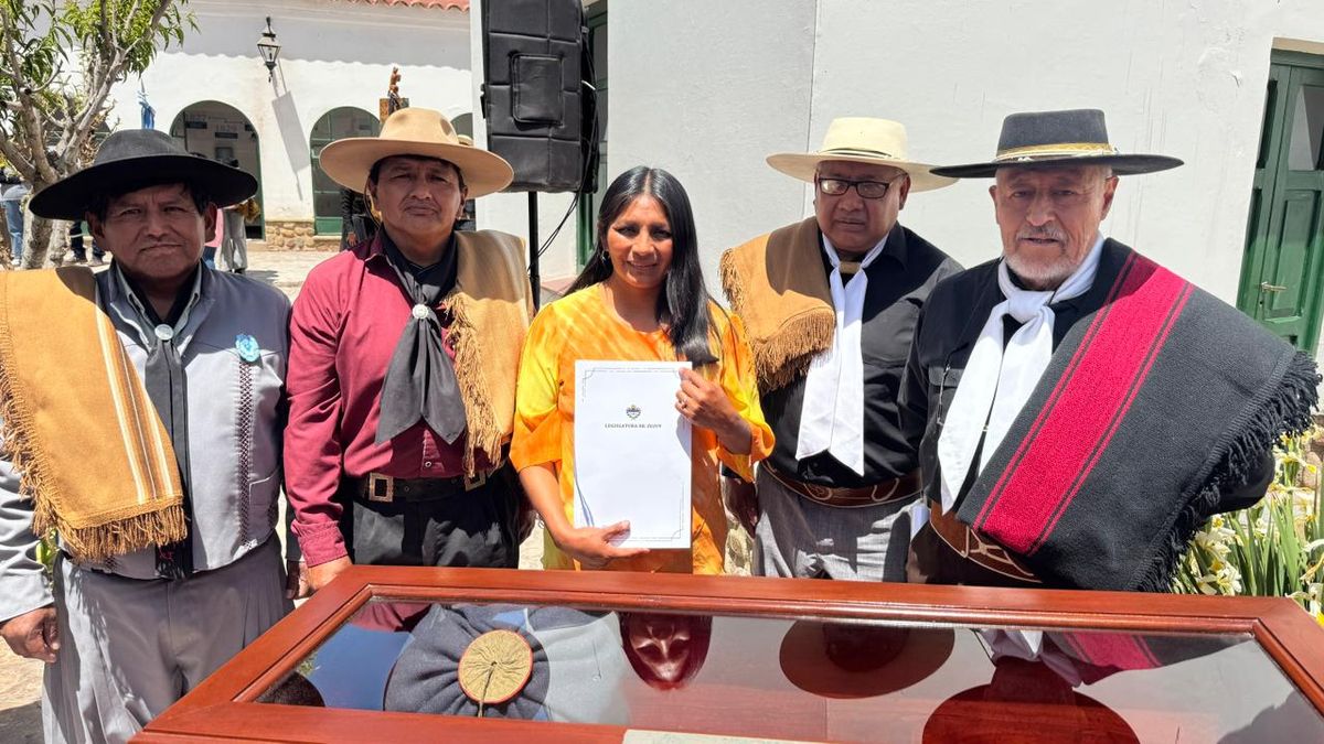 Tilcara recibió los bienes históricos del Coronel Álvarez Prado Tilcara recibió los bienes históricos del Coronel Álvarez Prado