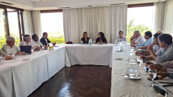 reunion entre jujuy y salta por el precio del tabaco