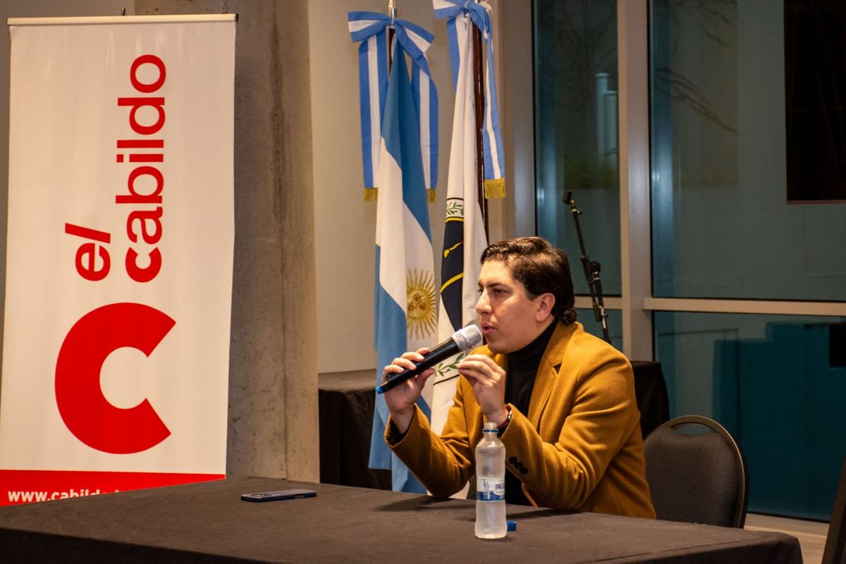 Capacitan en prevención del grooming a agentes del Estado