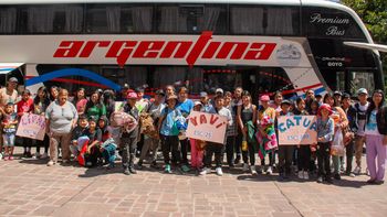 estudiantes jujenos partieron rumbo a la costa argentina para conocer el mar