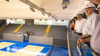 morales y sadir observaron los  avances de obras en la ciudad de las artes y federacion de basquet