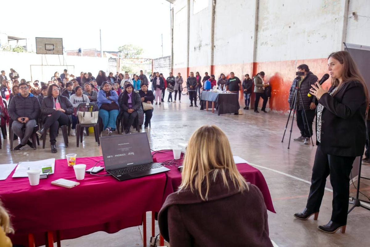 Vecinos y Municipio acompañan proyectos para construir dos edificios escolares en Perico Vecinos y Municipio acompañan proyectos para construir dos edificios escolares en Perico