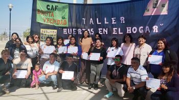 caf de alto comedero finalizo capacitacion en huertas