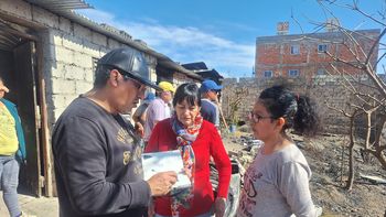Acompañamiento interinstitucional en barrio Alto Comedero tras los incendios: el estado presente junto a las familias