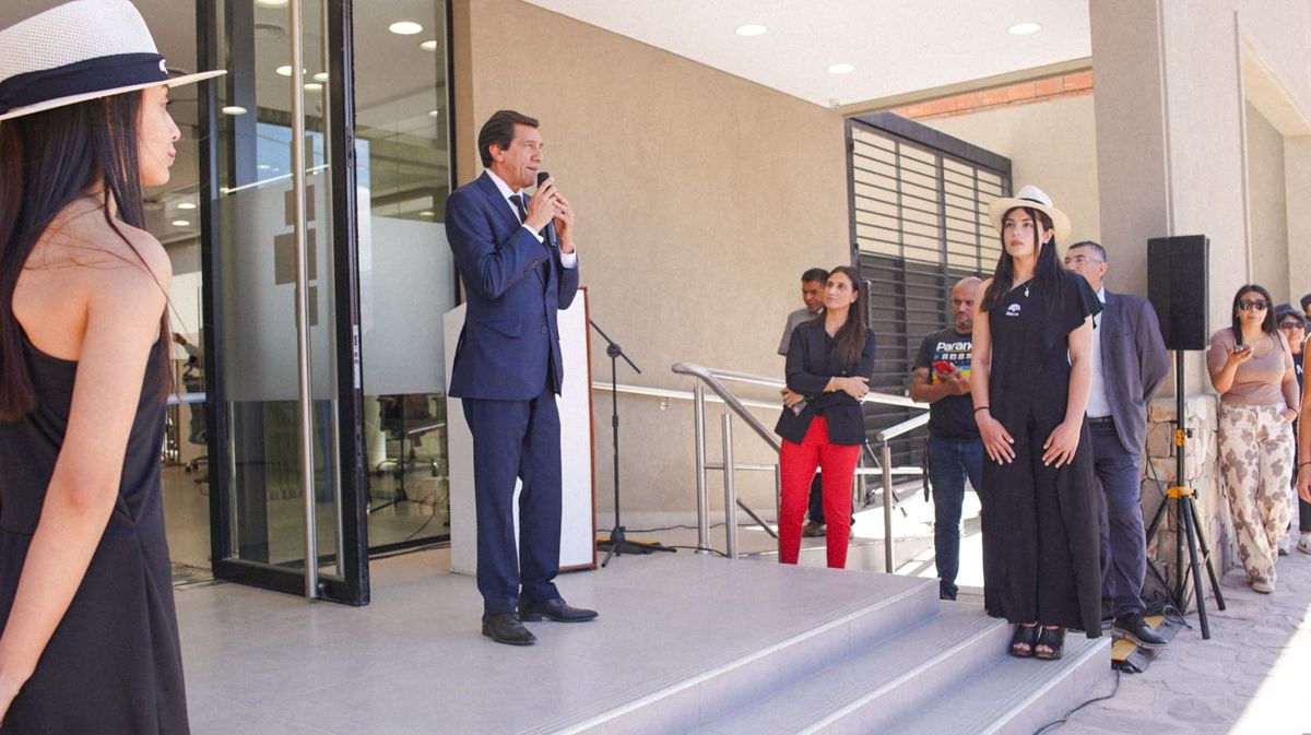 Tilcara suma innovación y turismo sostenible con la nueva sucursal del Banco Macro Tilcara suma innovación y turismo sostenible con la nueva sucursal del Banco Macro