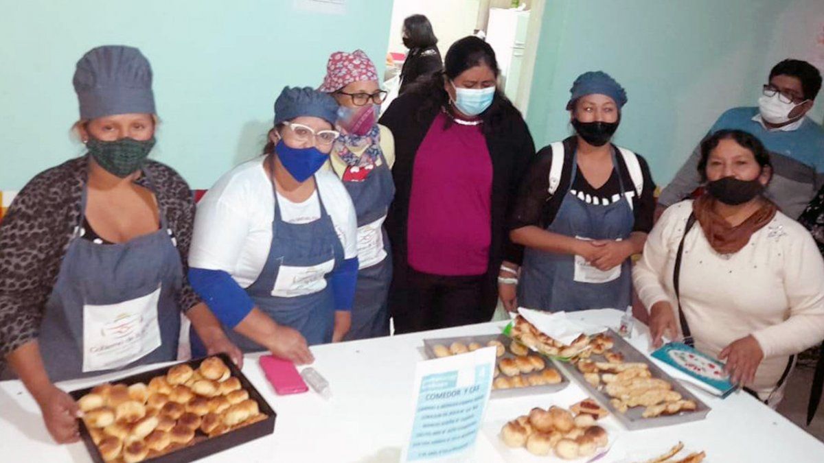 Taller y entrega de insumos del programa Panaderías Comunitarias en Alto Comedero