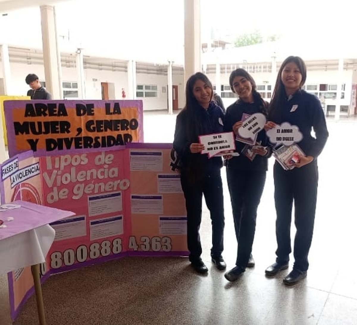 Kermés de la Salud en Puesto Viejo con jóvenes del Bachillerato N° 14 Juan Minetti