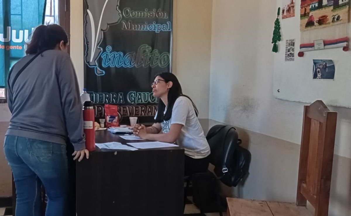 Familias jujeñas se asesoran con la Oficina Móvil para personas con discapacidad Familias jujeñas se asesoran con la Oficina Móvil para personas con discapacidad