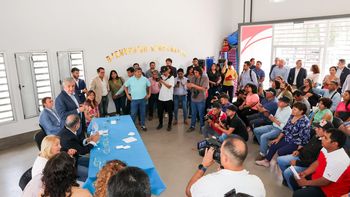 morales dialogo con los vecinos campo verde sobre obras de infraestructura, seguridad y regularizacion dominial