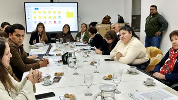 Educación y Legislatura coordinan agenda de trabajo para el 2026