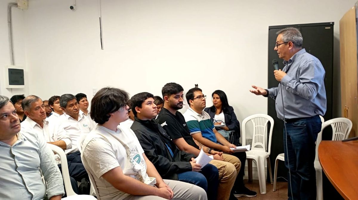 Agua Potable de Jujuy implementó una capacitación dirigidas al Área Comercial de toda la provincia Agua Potable de Jujuy implementó una capacitación dirigidas al Área Comercial de toda la provincia