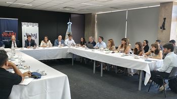 Mesa paritaria con docentes: Educación anunció avances administrativos y acciones de regularización académica